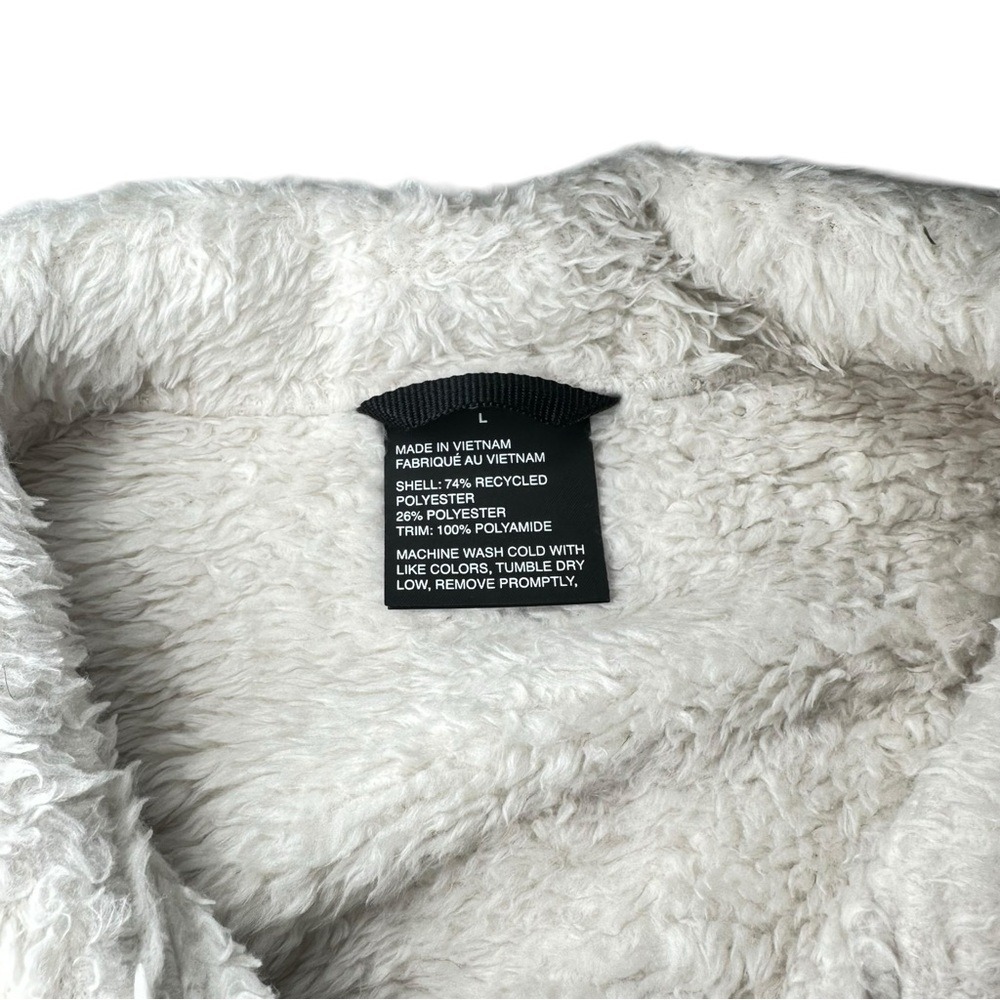 NWT Vuori Cozy Sherpa Popover Dune Size Large VW549 - Picture 12 of 16